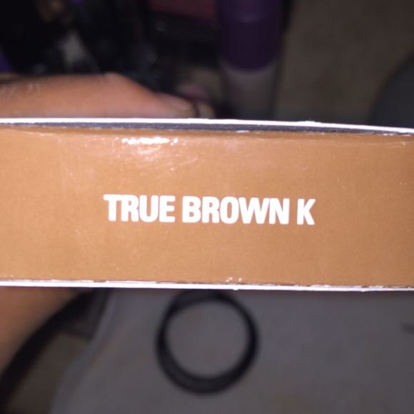 True Brown K by KylieCosmetics- READ BELOW - Picture 2 of 2