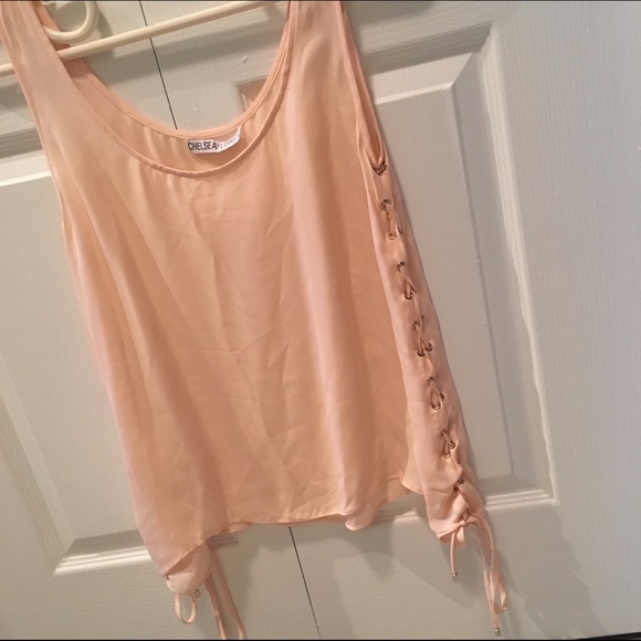 Chelsea Flower Top - Picture 3 of 4