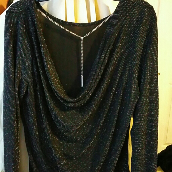 Blouse - Picture 2 of 4