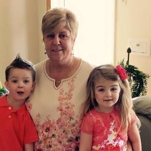 Meet your Posher, Deborah