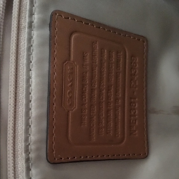 ✨Coach color block purse and matching wallet✨ - Picture 3 of 4