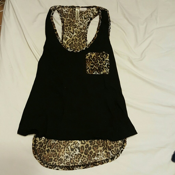 Eyeshadow tanktop
