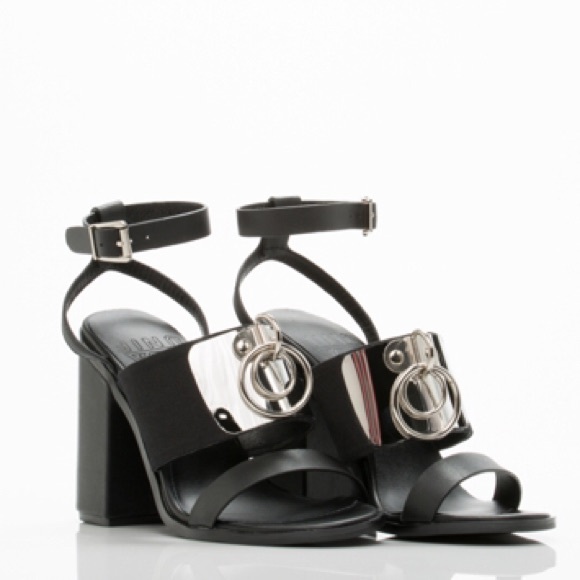 UNIF BRAND NEW VAULT HEELS