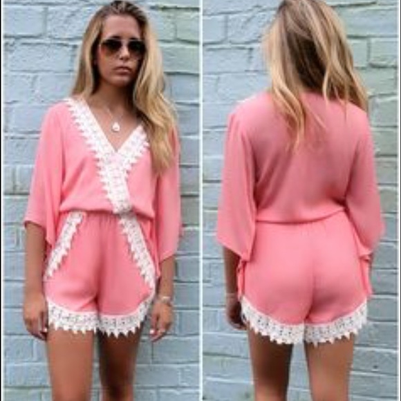 Lulus Pants - ❗️20% OFF 3 OR MORE ❗️