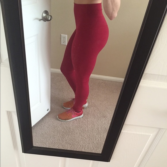 red lululemon leggings