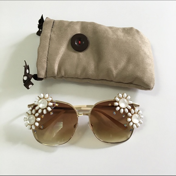 Brown Embellished Sunglasses - Picture 3 of 4