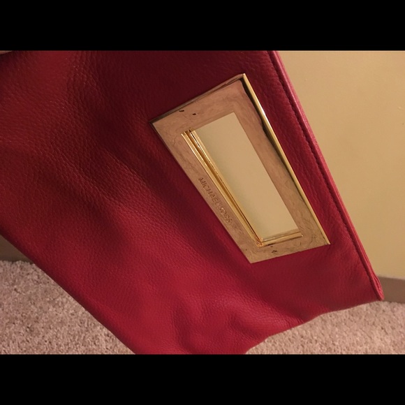 Michael Kors clutch - Picture 2 of 4