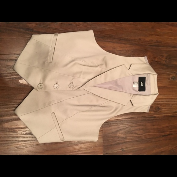 H&M tan vest