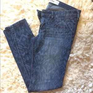 Aztec skinny jean size 3