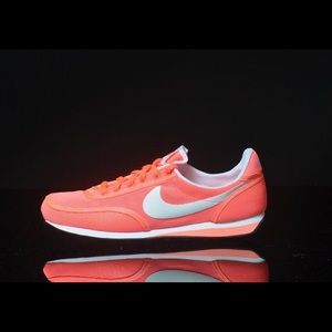 Nike Zoom Elite Running Shoes size 6