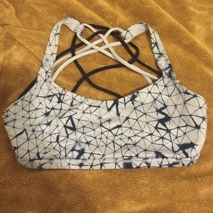 Lulu lemon sports bra