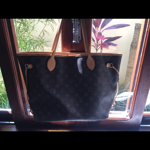 Louis Vuitton Neverfull MM