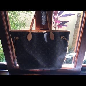 Louis Vuitton Neverfull MM