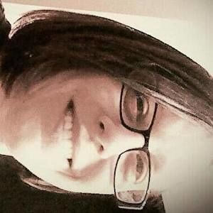 Meet your Posher, Maxine