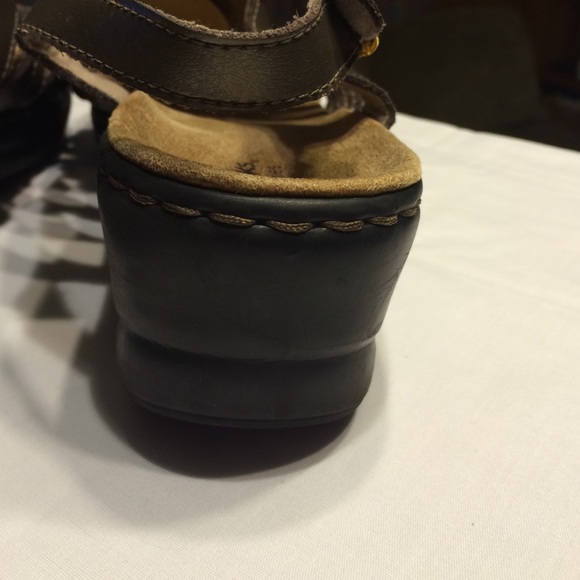 Clarks Bendables In Pewter Color! - image 2
