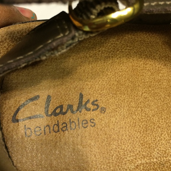 Clarks Bendables In Pewter Color! - image 3