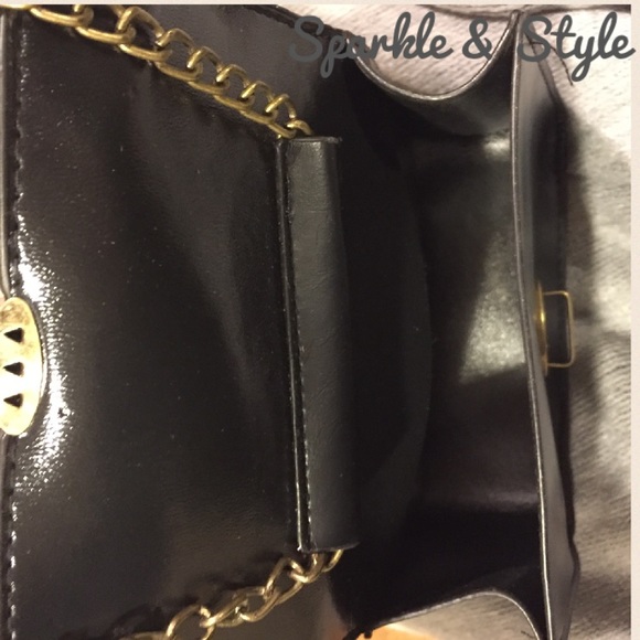 ✨Black clutch/handbag✨ - Picture 4 of 5