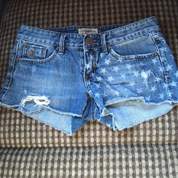 Jean shorts with stars - Picture 1 of 2