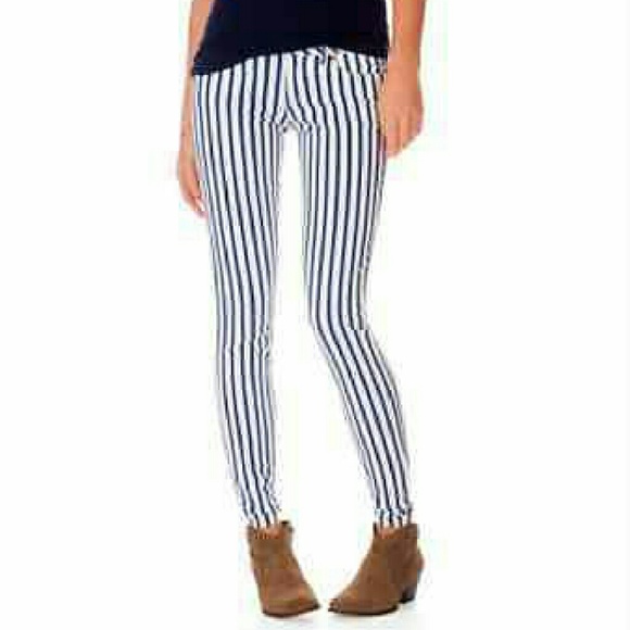 Aeropostal Stripped Jeans