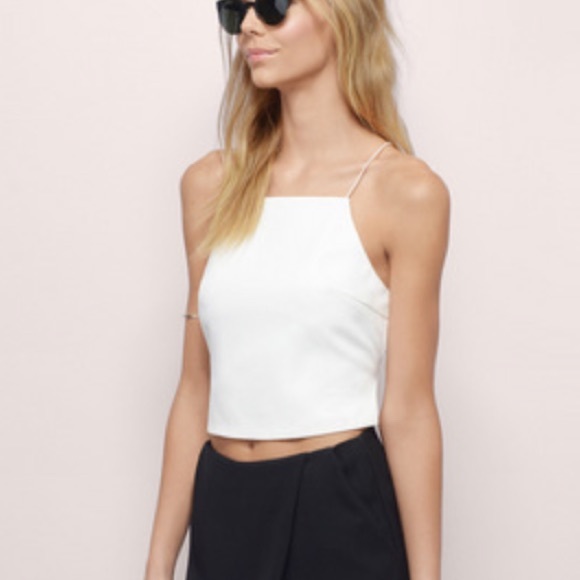 Tobi White Open Back Top - Picture 2 of 4