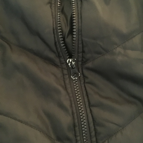 Forever 21 - Picture 3 of 3