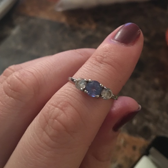 Ring - Picture 2 of 2