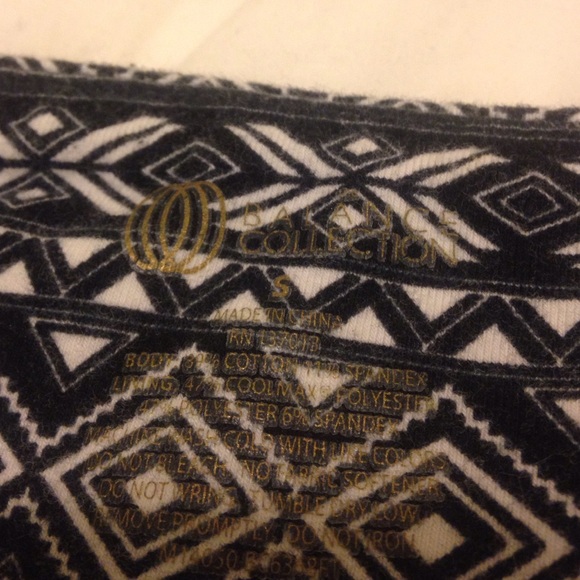 The Balance collection leggings - Picture 3 of 3