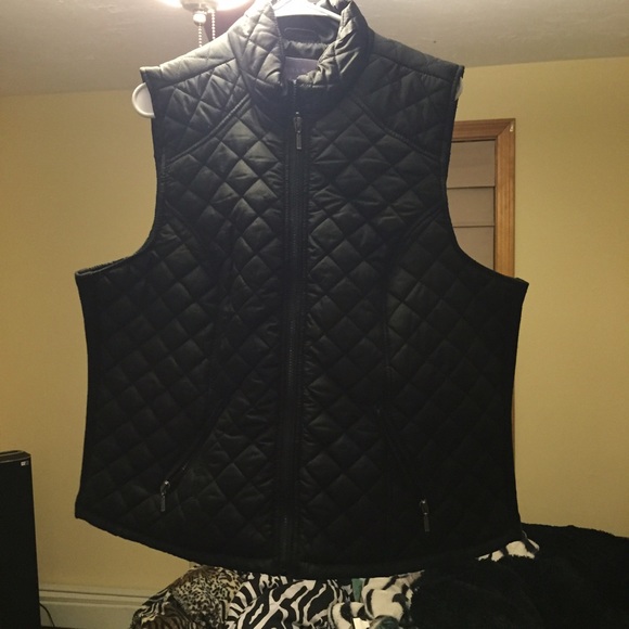 vest; NWOT
