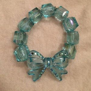 Team loose sight bow bracelet