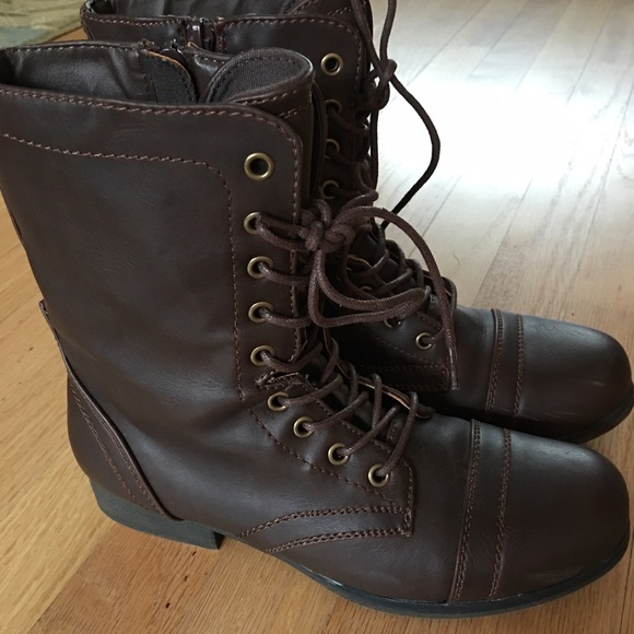 Combat Booties - Picture 2 of 4