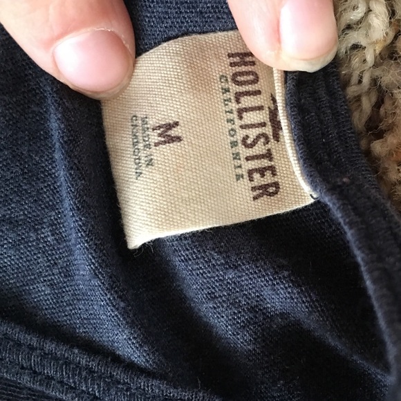 HOLLISTER TOP - Picture 3 of 4