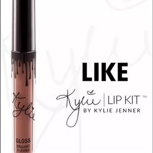 Kylie Jenner "Like" lipgloss