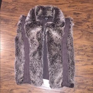 Faux fur fashion vest