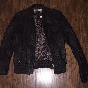 SALE 🎀Faux leather motorcycle jacket