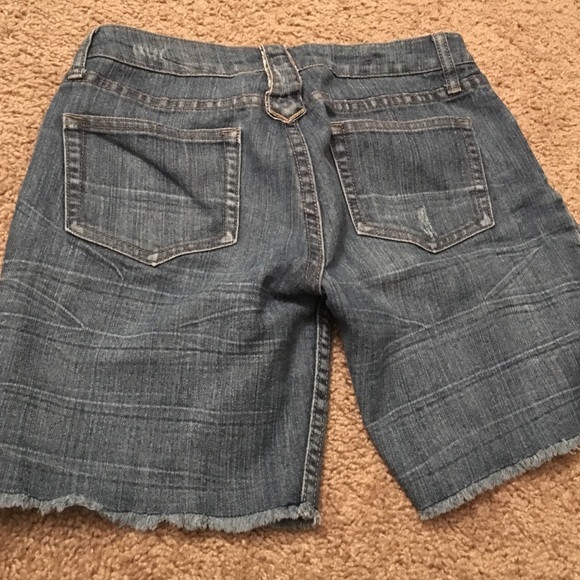 Shorts - Picture 2 of 2