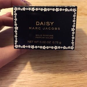 Daisy by Marc Jacobs solid perfume