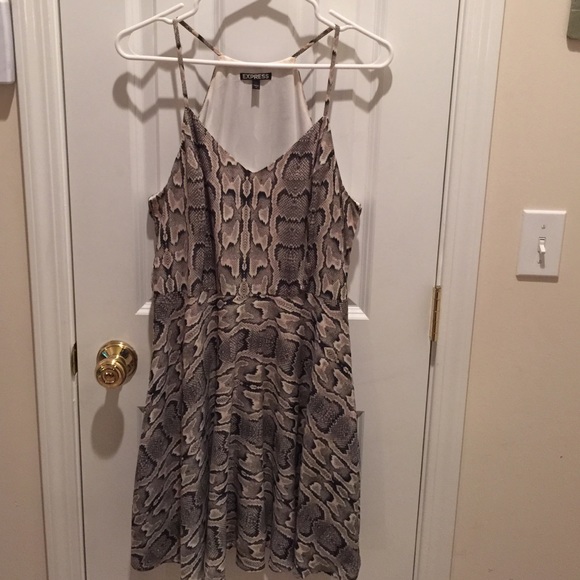 Express Hot summer dress!