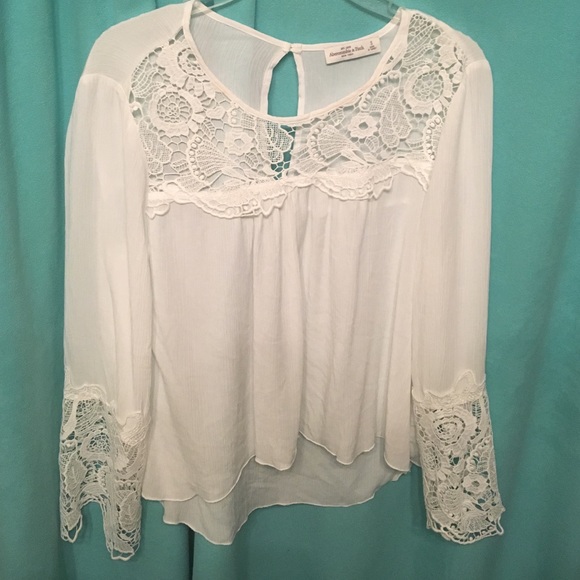 White long sleeve blouse with lace