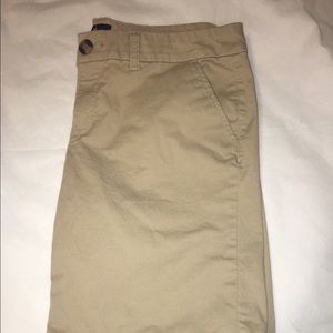 American Eagle Bermuda Khakis