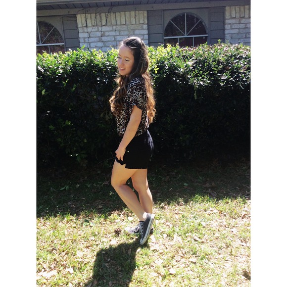 Meet your Posher, Addison - Picture 1 of 1