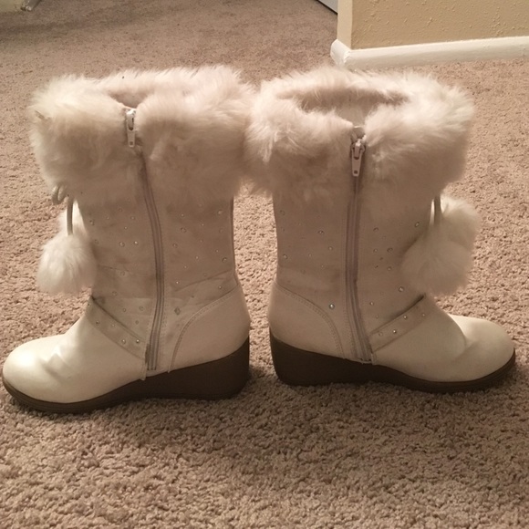 Snow boots - Picture 3 of 4