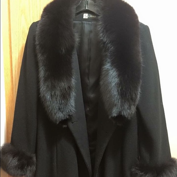 Classy cashmere blend winter coat by S by Searle