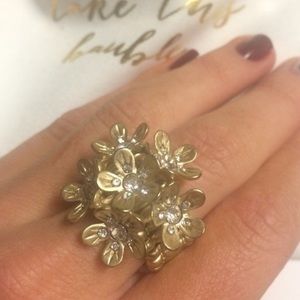 Gold & Diamond Flower Ring