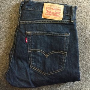 Levi's pants