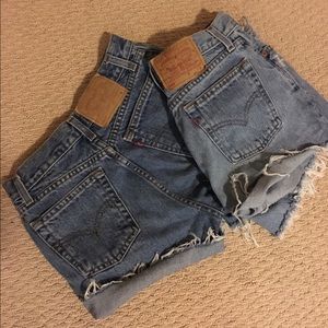 High Waisted Levi Shorts