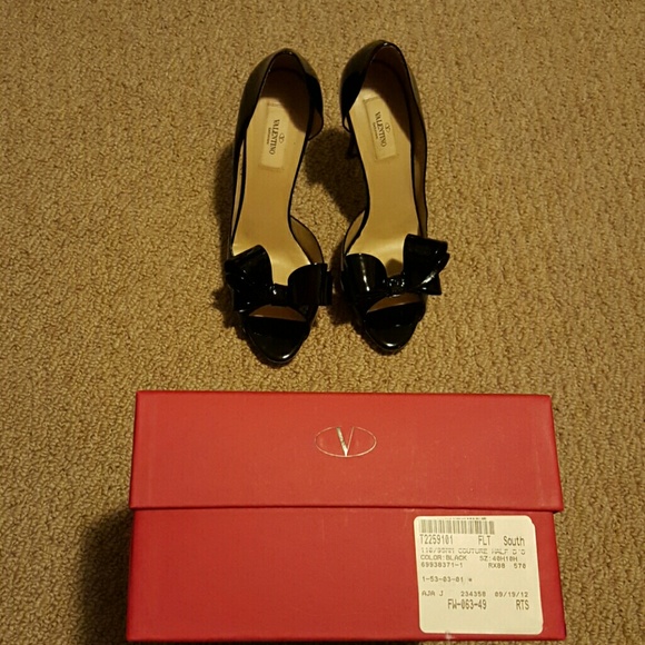 Valentino Couture Bow D'Orsay Pumps - Size 40. 5 - Picture 4 of 4