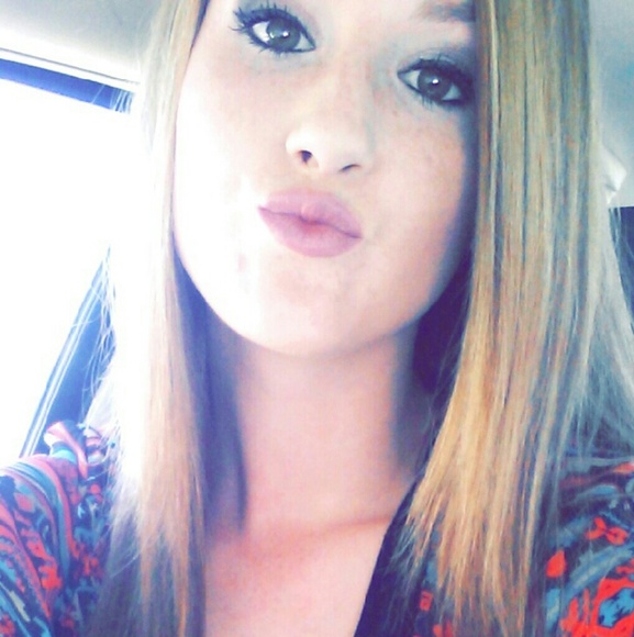 Meet your Posher, Cierra - Picture 1 of 1