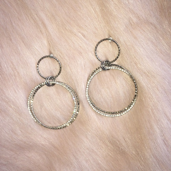 Multi hoop dazzling earrings