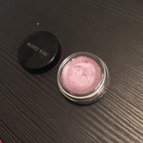 Violet Storm -- Mary Kay Creme Eyeshadow