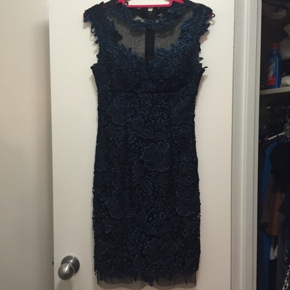 NWOT lace dress - Picture 1 of 4